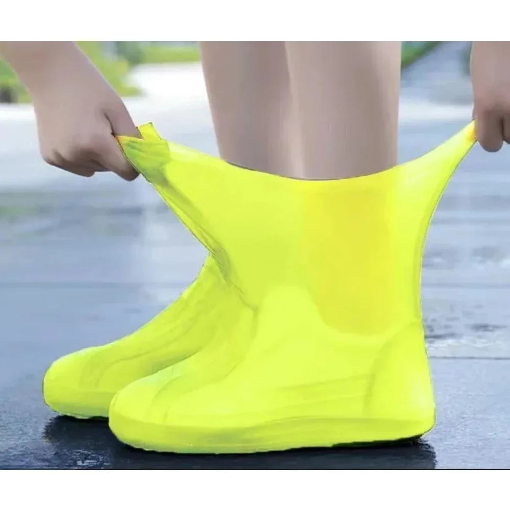 1 Pair Latex Waterproof Shoe Covers Lip-Resistant Rubber Rain Boot Rain Gear Overshoes Accessories for Outdoor Rainy Day